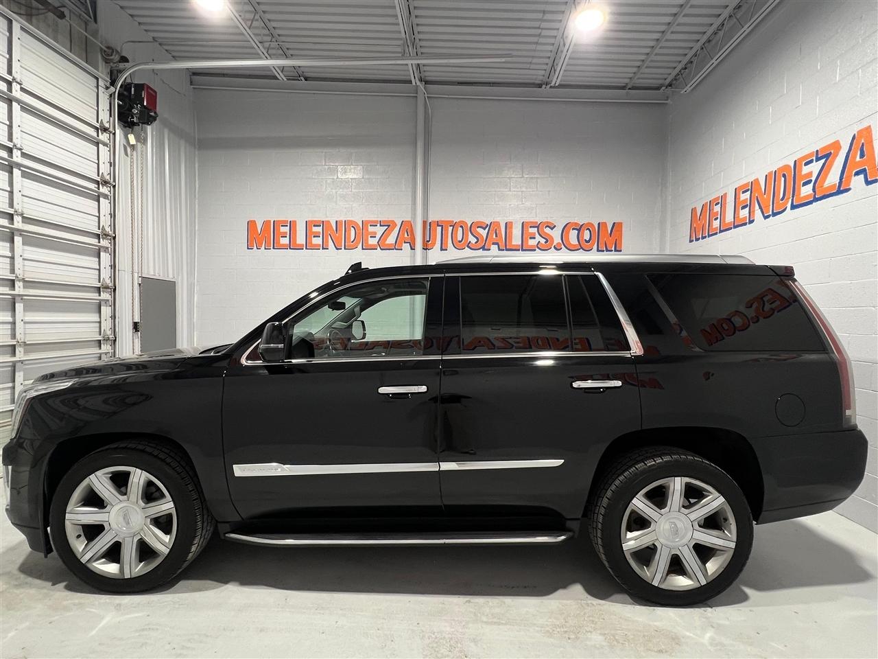 Cadillac Escalade Luxury 4WD 2018