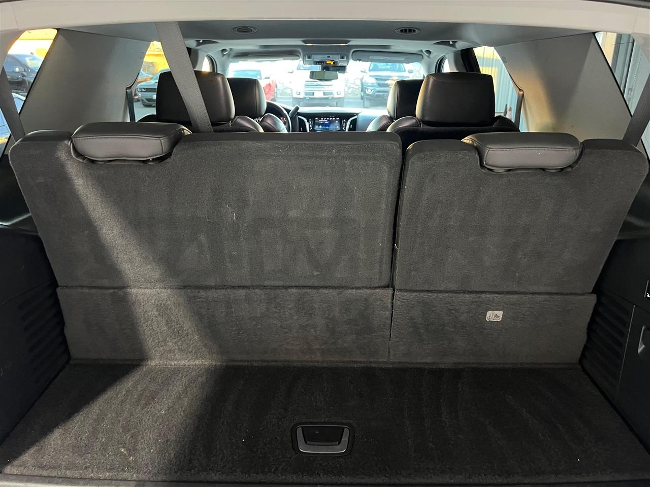 Cadillac Escalade Luxury 4WD 2018