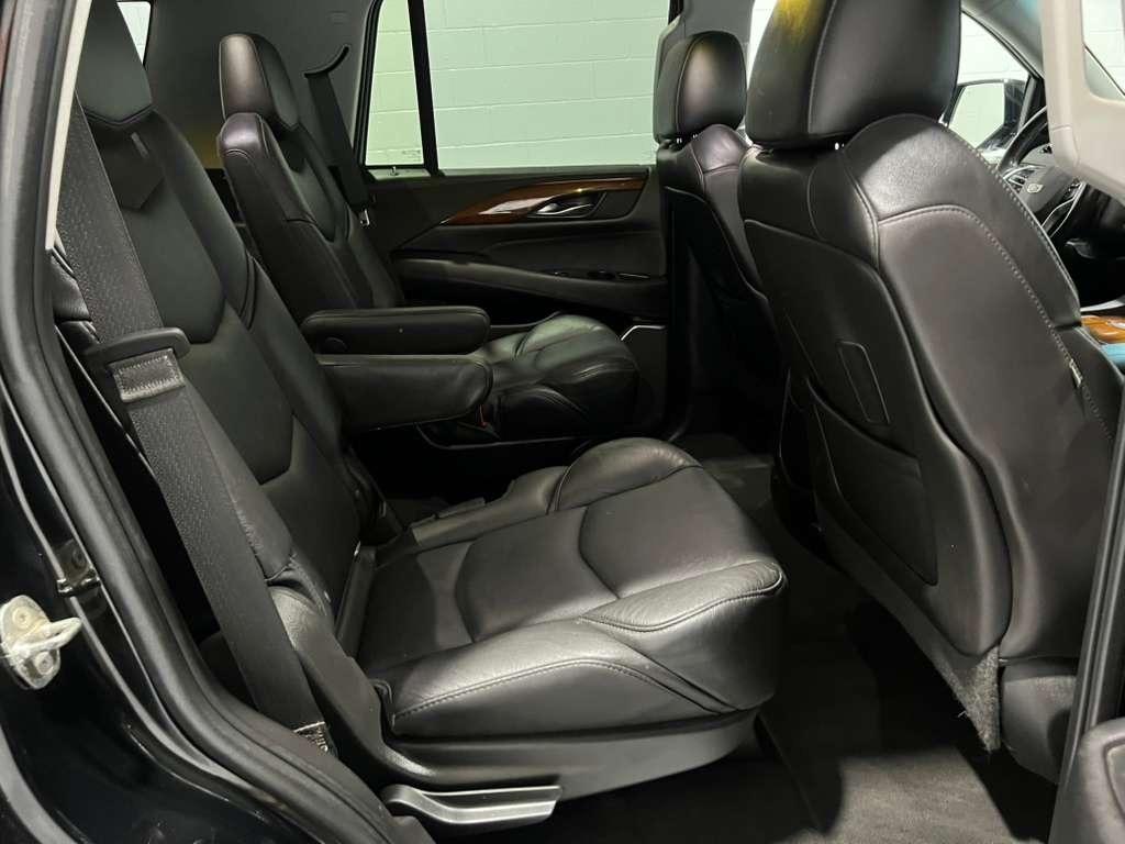 Cadillac Escalade Luxury 4WD 2018