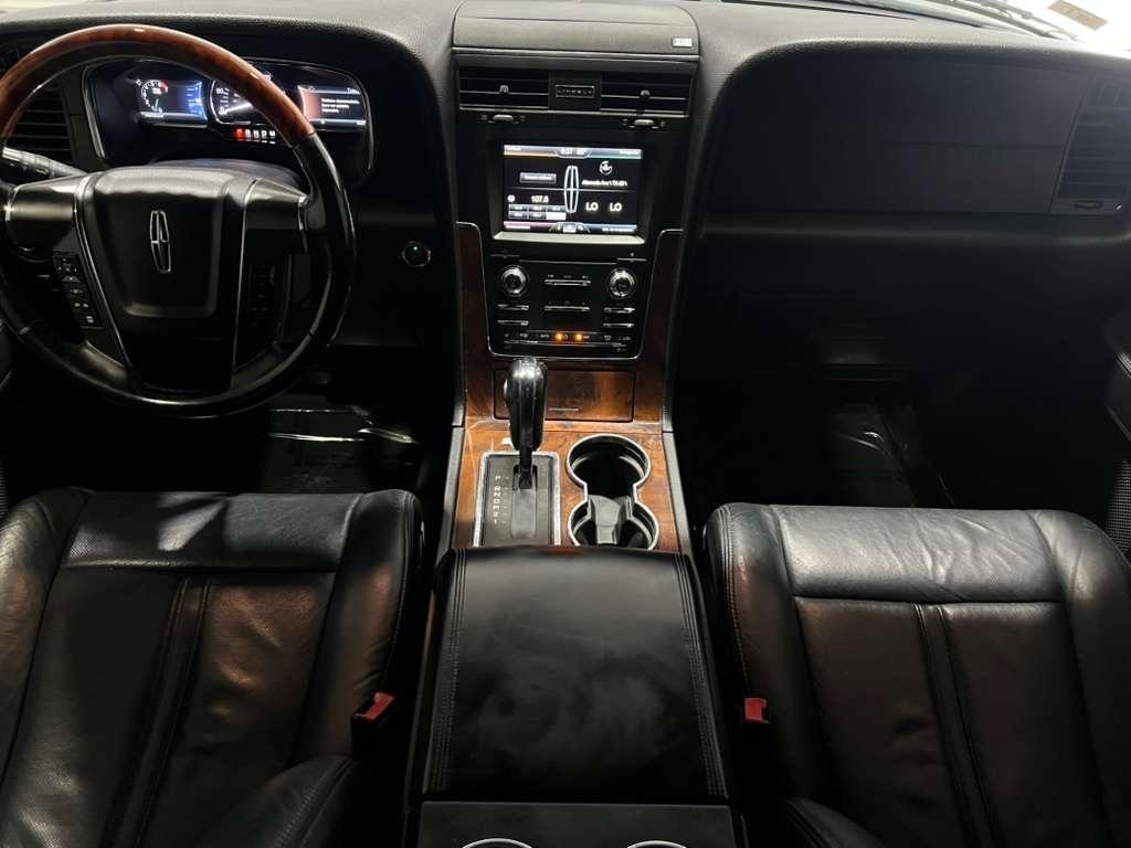 Lincoln Navigator 2WD 2015