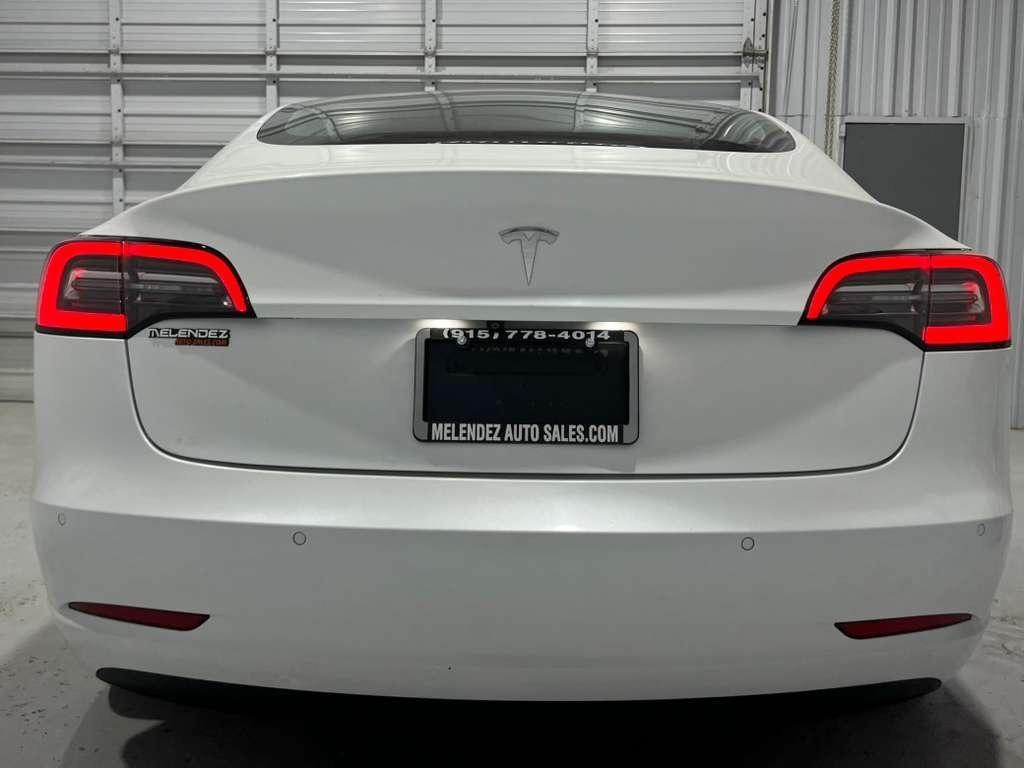 Tesla Model 3 Mid Range 2019