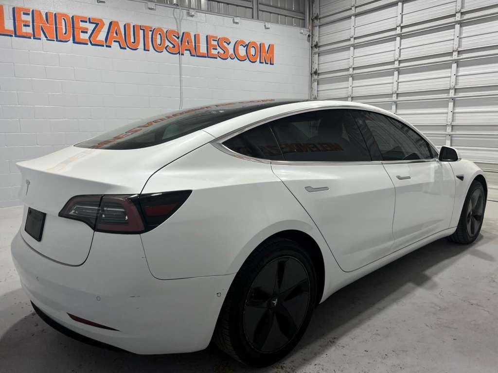 Tesla Model 3 Mid Range 2019