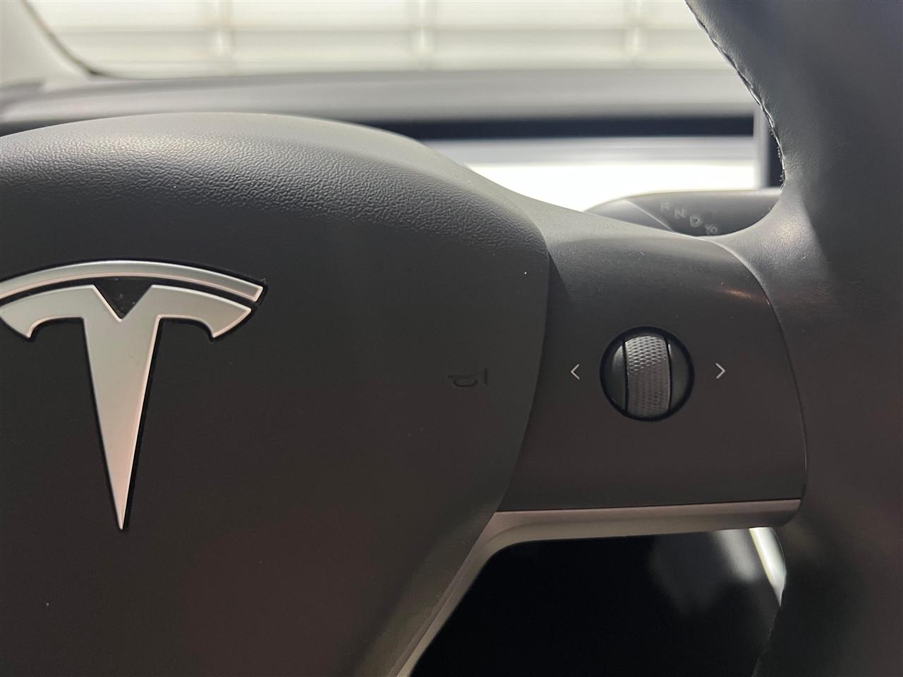 Tesla Model 3 Mid Range 2019