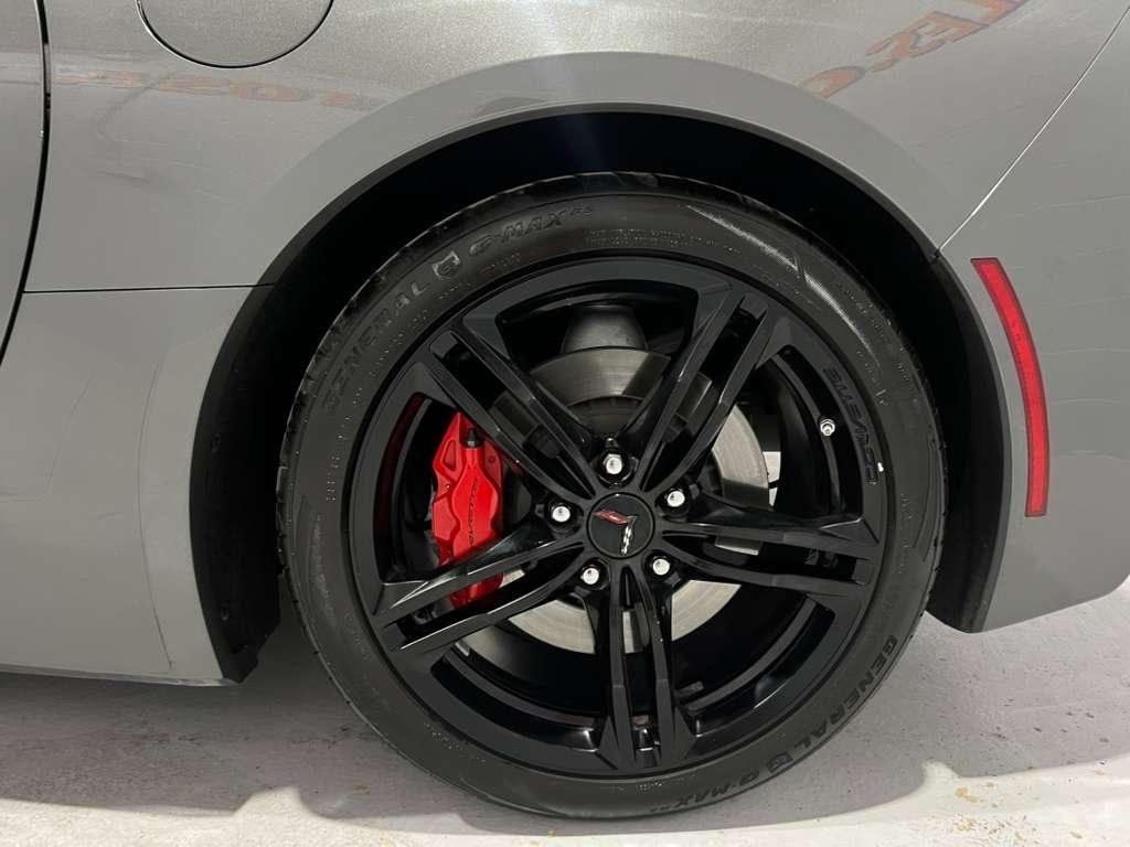 Chevrolet Corvette 2LT Coupe Automatic 2016