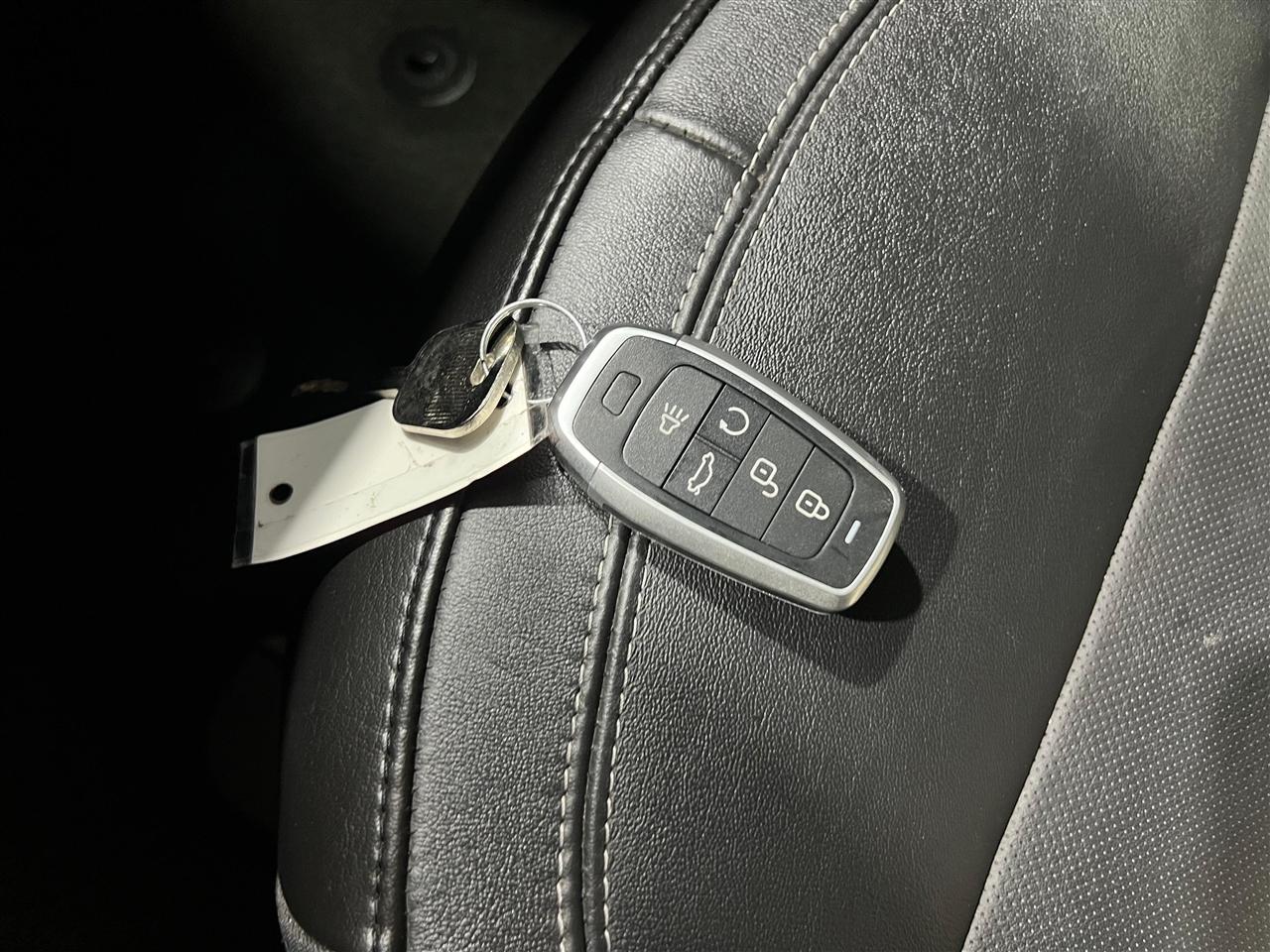 Chevrolet Corvette 2LT Coupe Automatic 2016