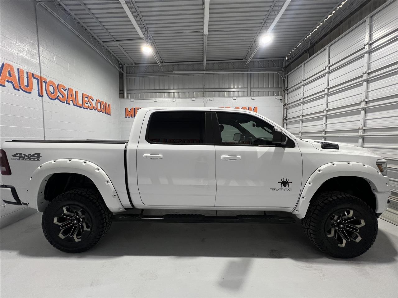 RAM 1500 Big Horn Crew Cab SWB 4WD 2019