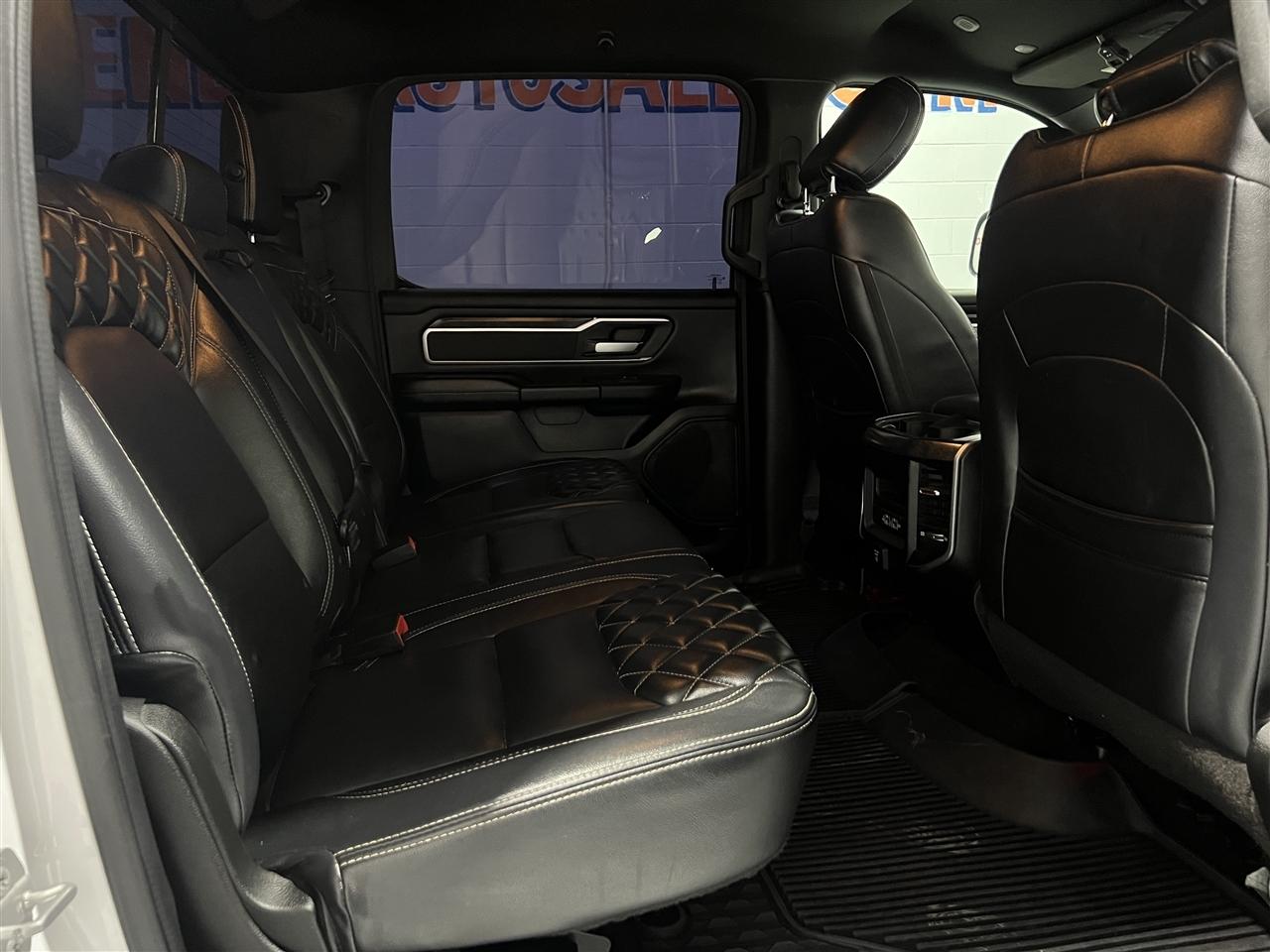 RAM 1500 Big Horn Crew Cab SWB 4WD 2019