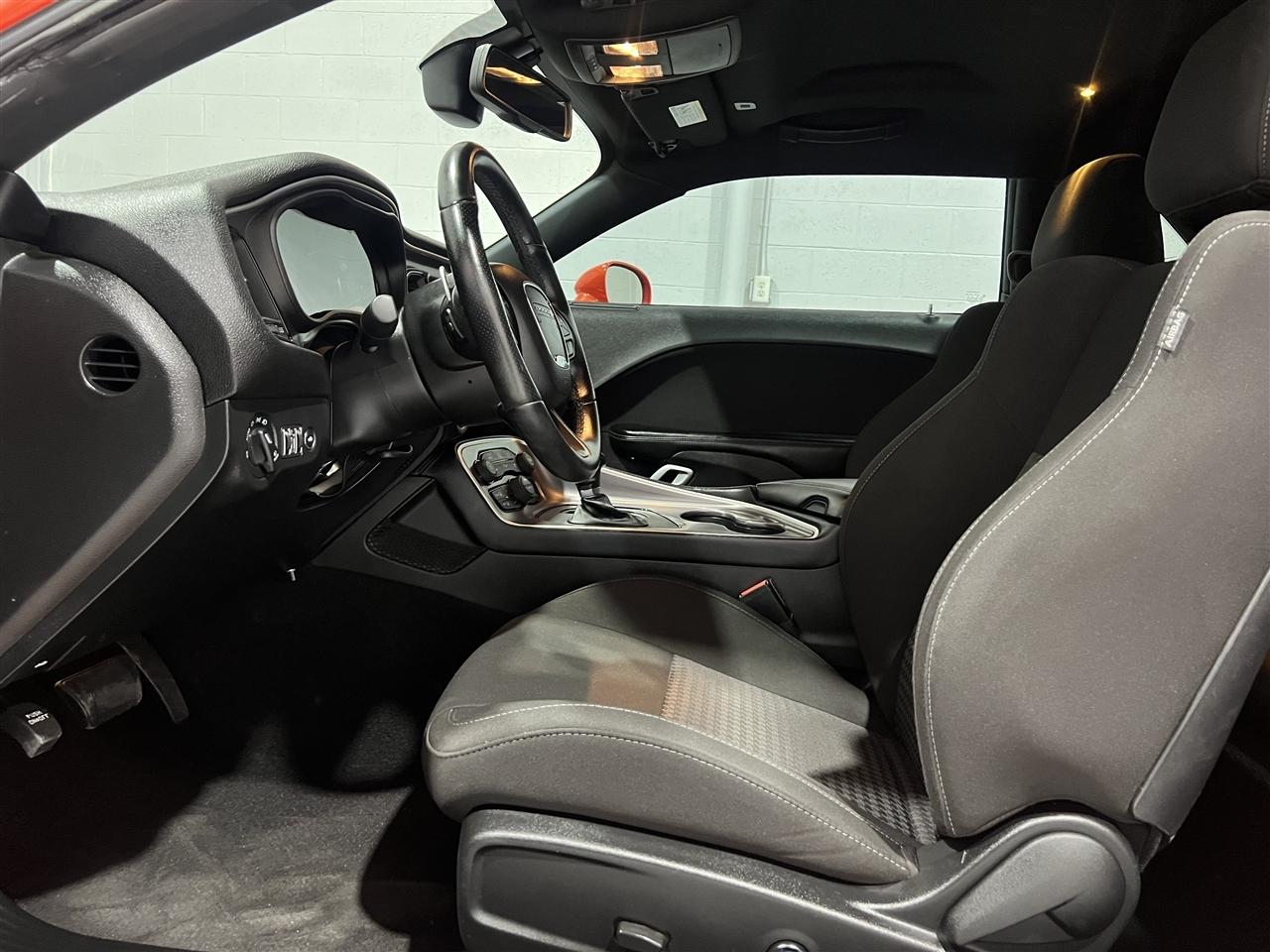 Dodge Challenger GT 2021