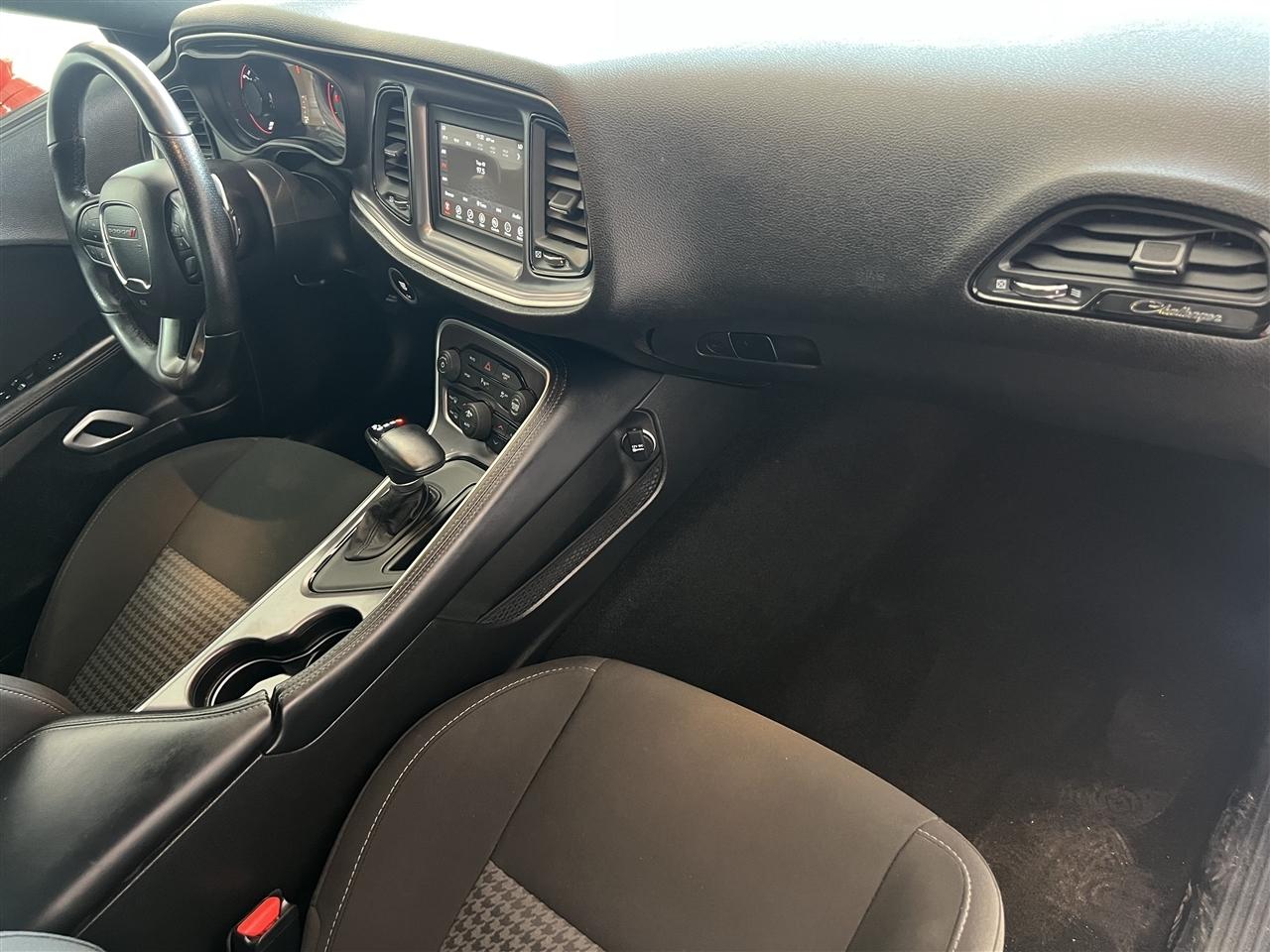 Dodge Challenger GT 2021