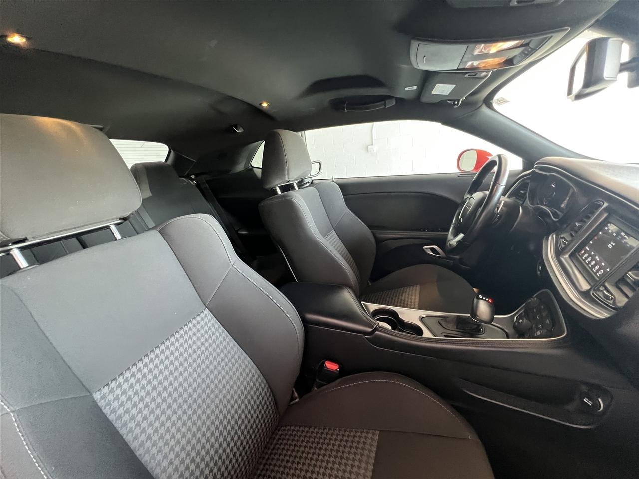 Dodge Challenger GT 2021