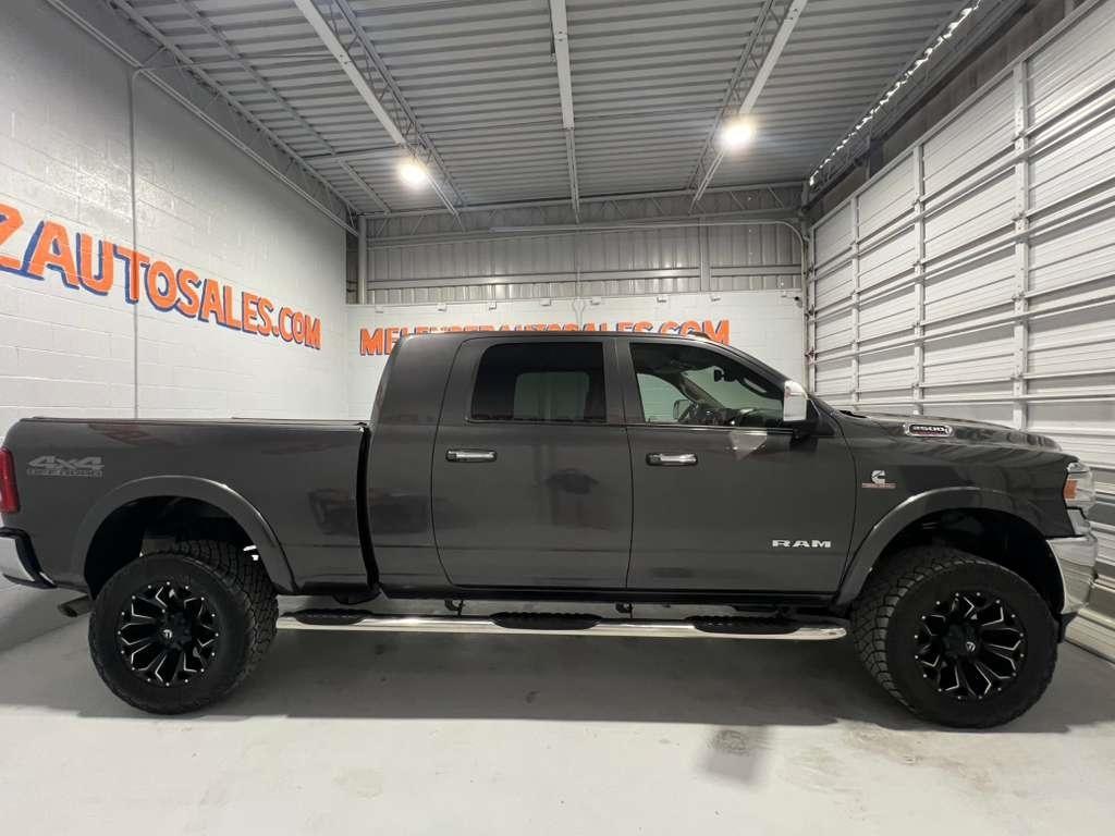 RAM 2500 Laramie Mega Cab 4WD 2020
