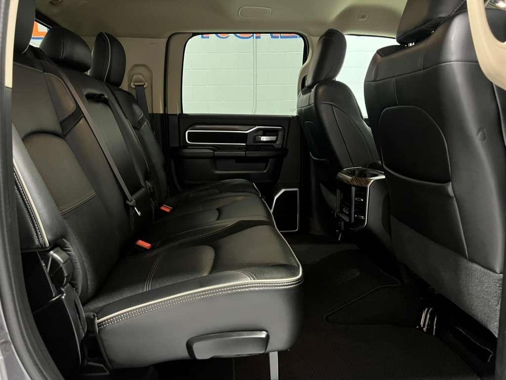 RAM 2500 Laramie Mega Cab 4WD 2020