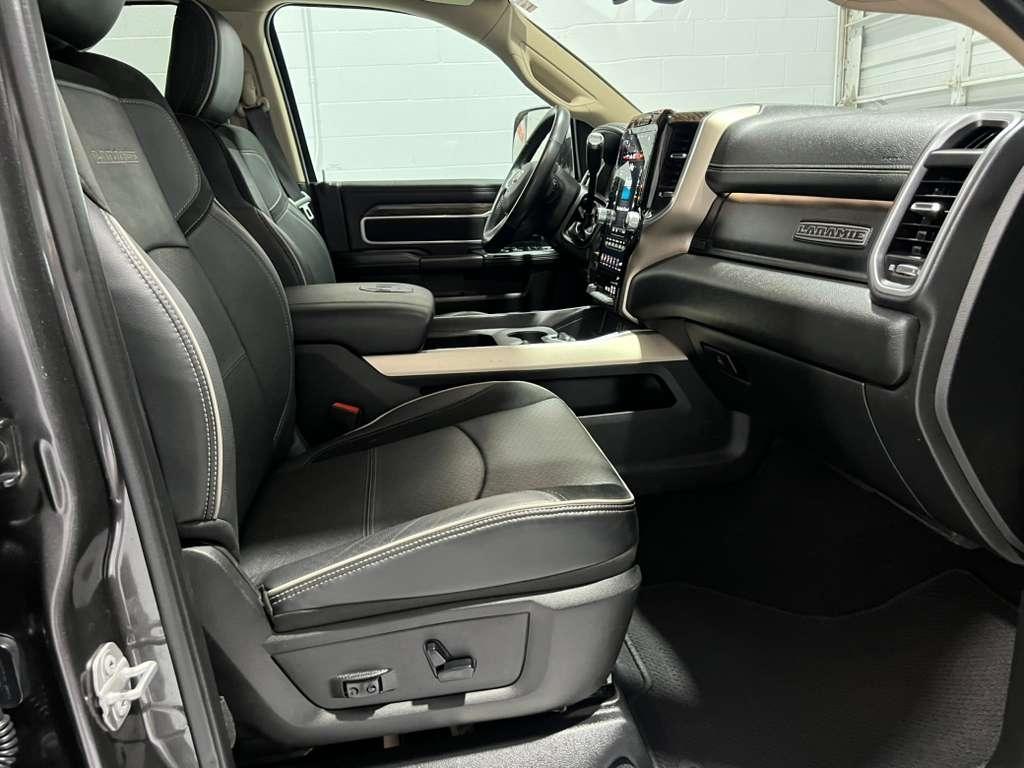 RAM 2500 Laramie Mega Cab 4WD 2020