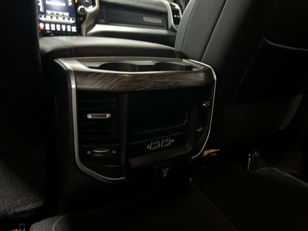 RAM 2500 Laramie Mega Cab 4WD 2020