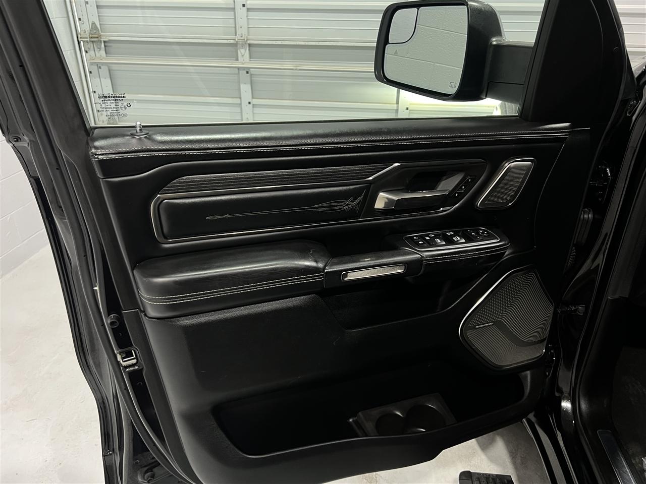 RAM 1500 Limited Crew Cab SWB 4WD 2019