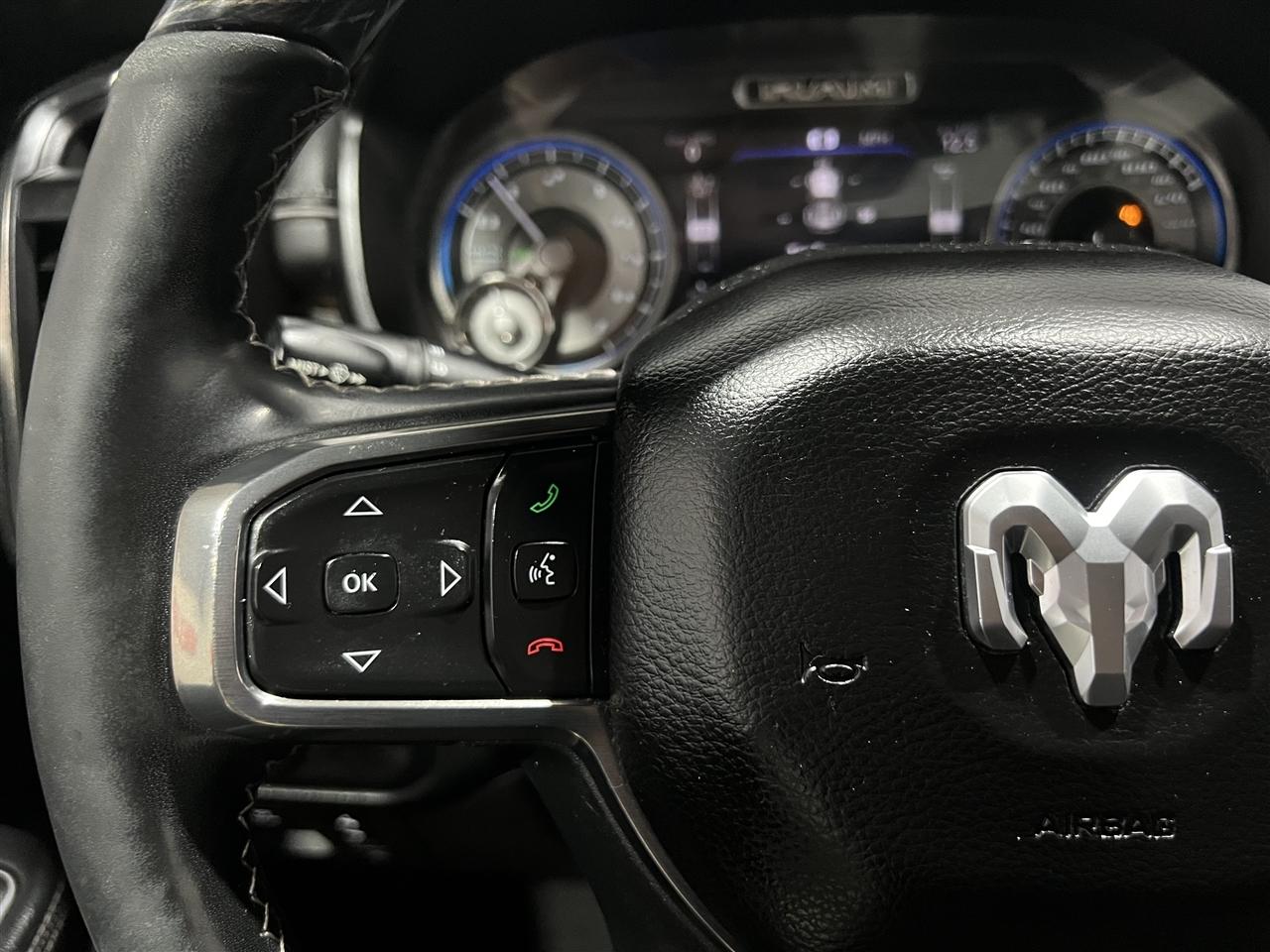 RAM 1500 Limited Crew Cab SWB 4WD 2019