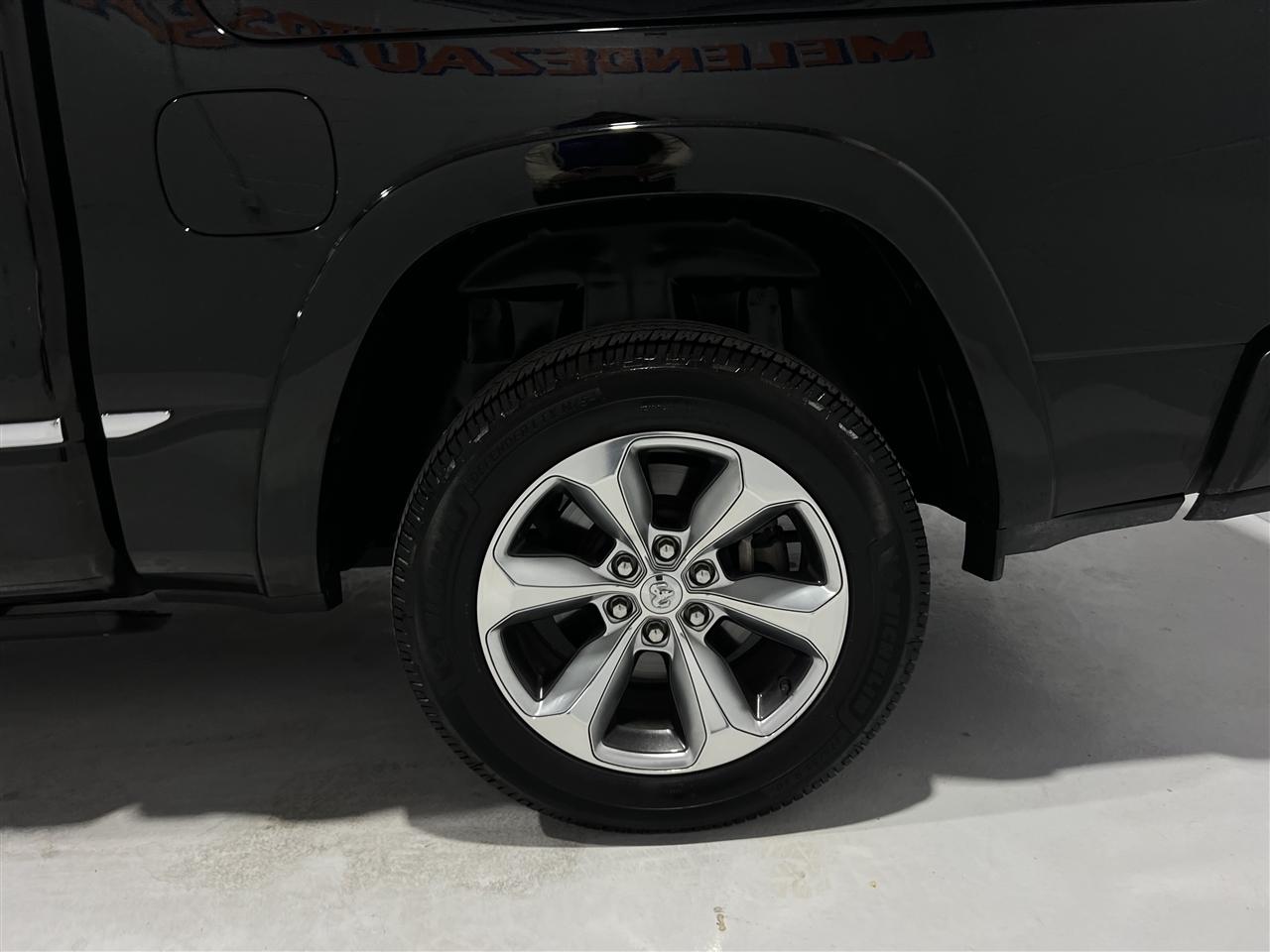 RAM 1500 Limited Crew Cab SWB 4WD 2019