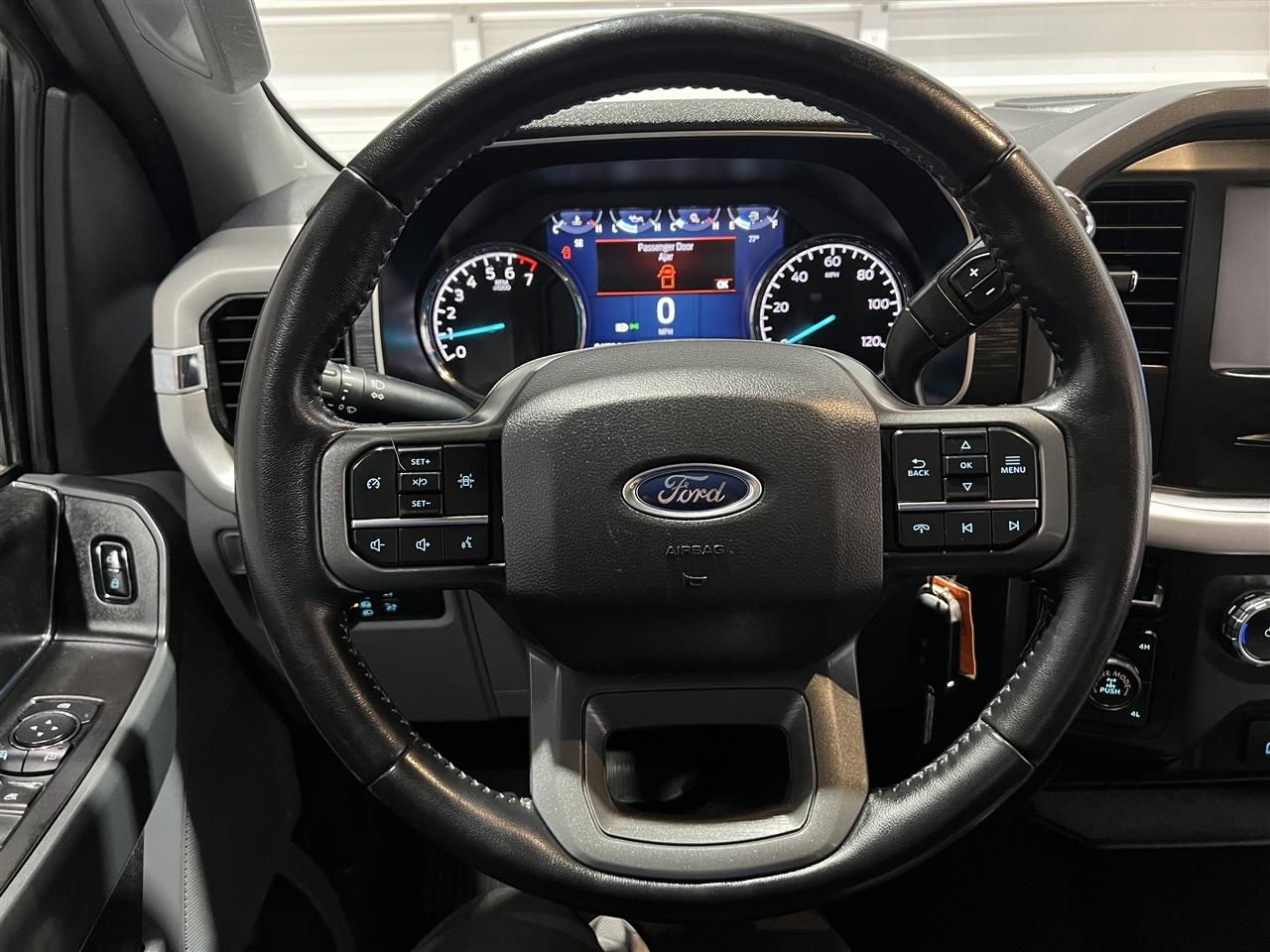 Ford F-150 XLT SuperCrew 5.5-ft. Bed 4WD 2022