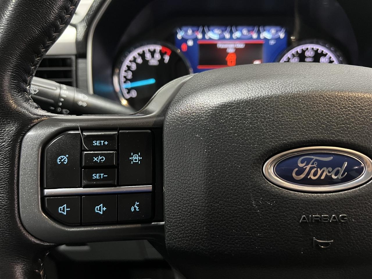 Ford F-150 XLT SuperCrew 5.5-ft. Bed 4WD 2022