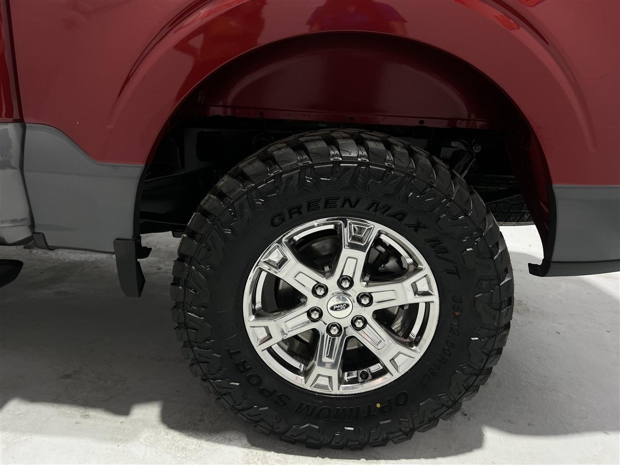 Ford F-150 XLT SuperCrew 5.5-ft. Bed 4WD 2022