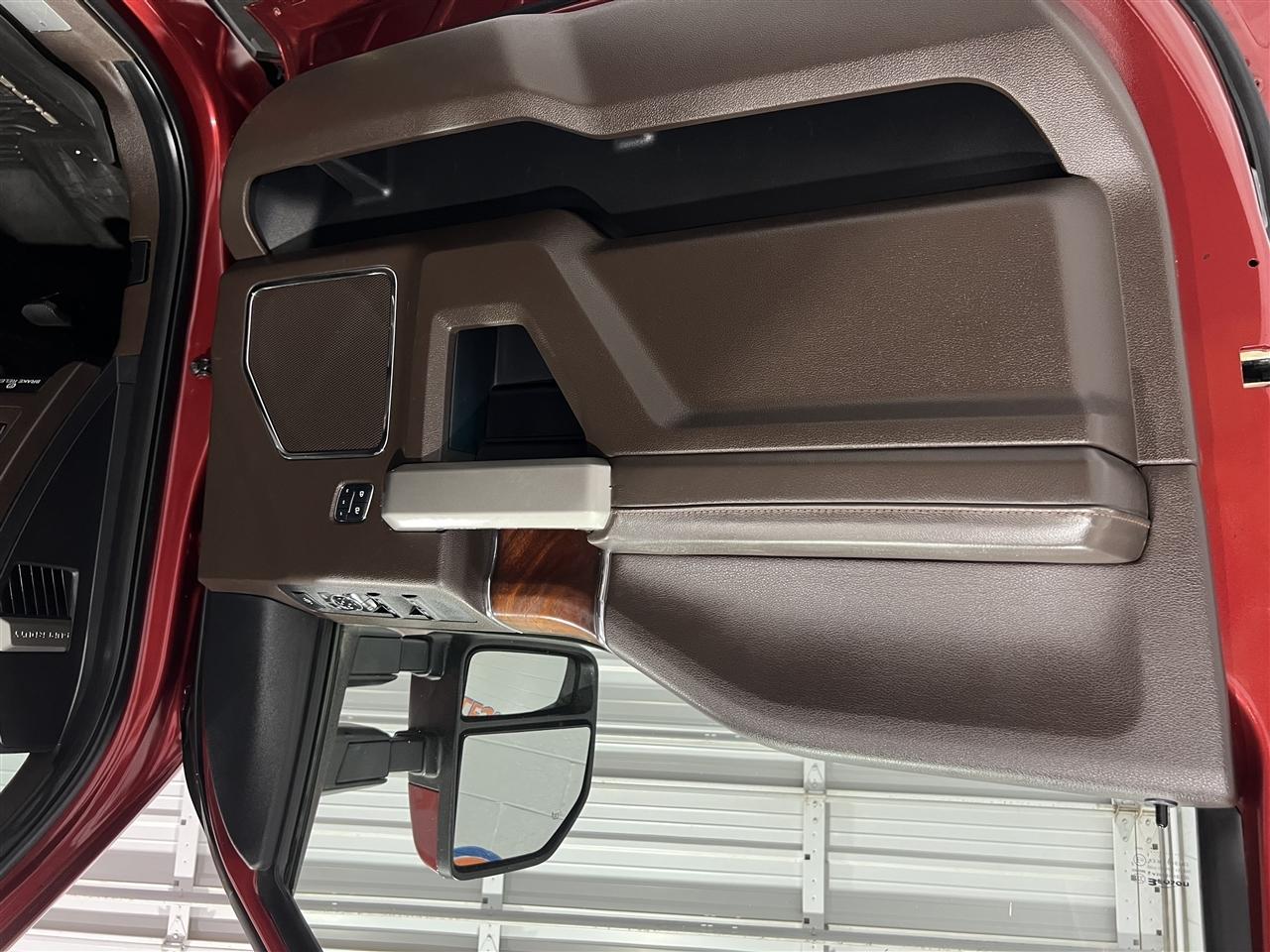 Ford F-250 SD King Ranch Crew Cab 4WD 2017