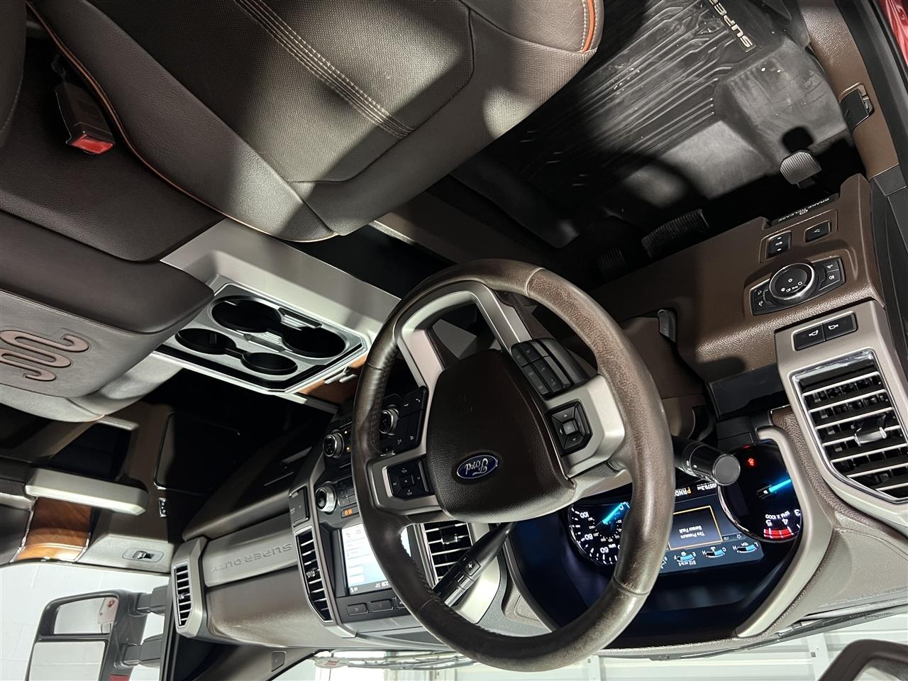 Ford F-250 SD King Ranch Crew Cab 4WD 2017