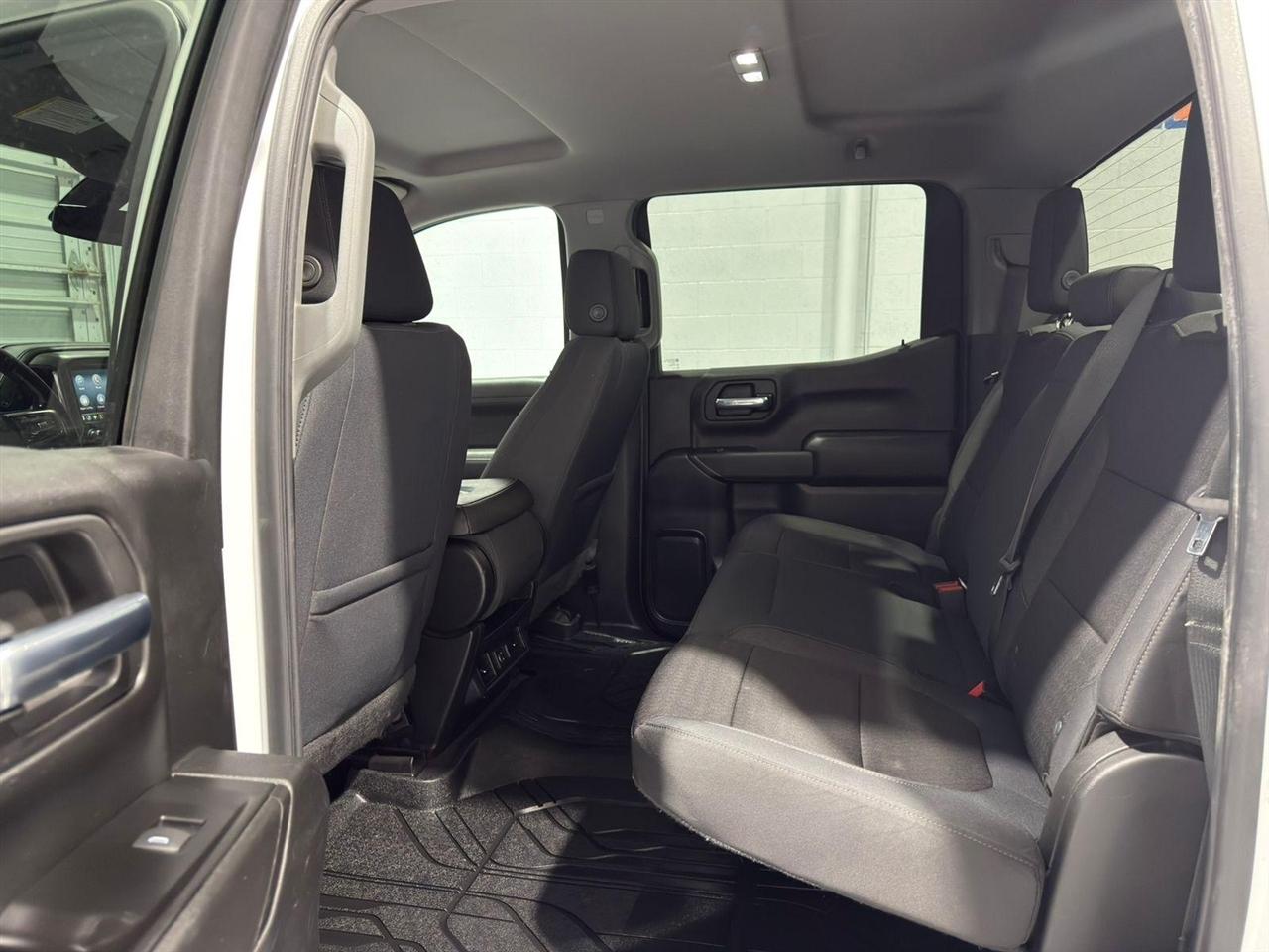 Chevrolet Silverado 1500 LT Crew Cab 2WD 2019