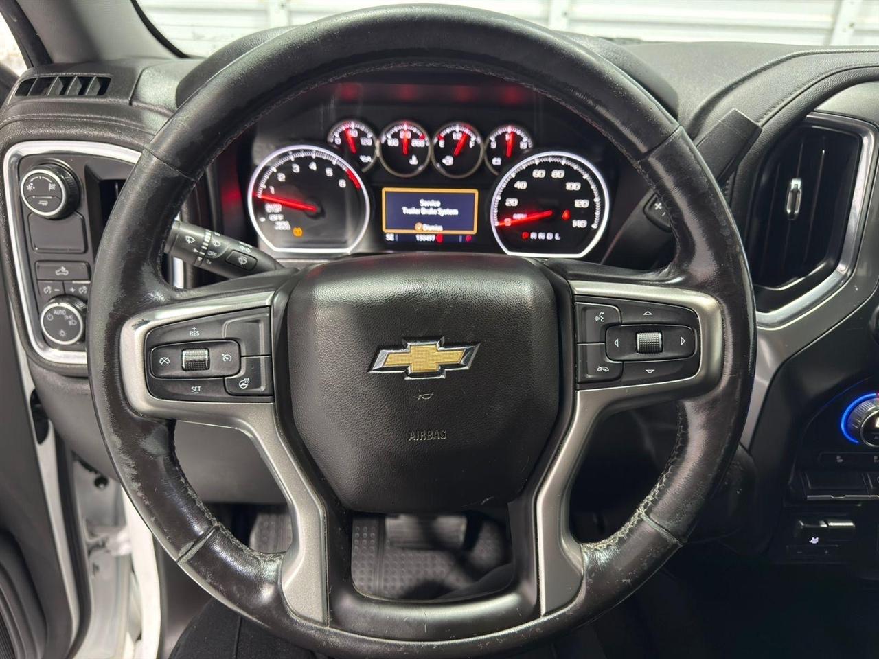 Chevrolet Silverado 1500 LT Crew Cab 2WD 2019
