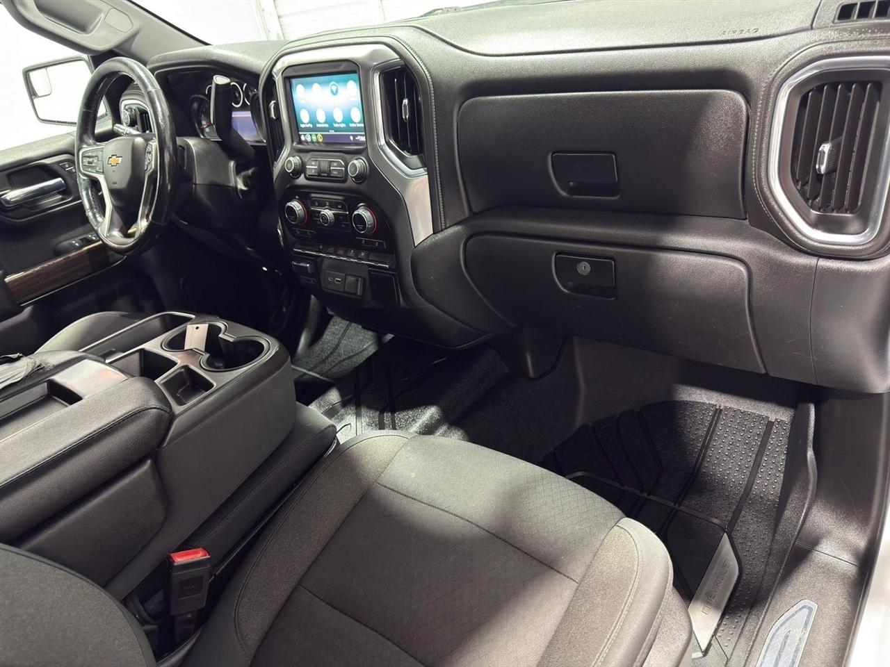 Chevrolet Silverado 1500 LT Crew Cab 2WD 2019