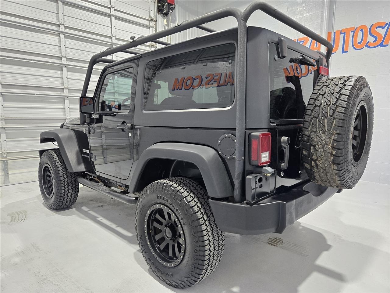 Jeep Wrangler Sport 4WD 2014