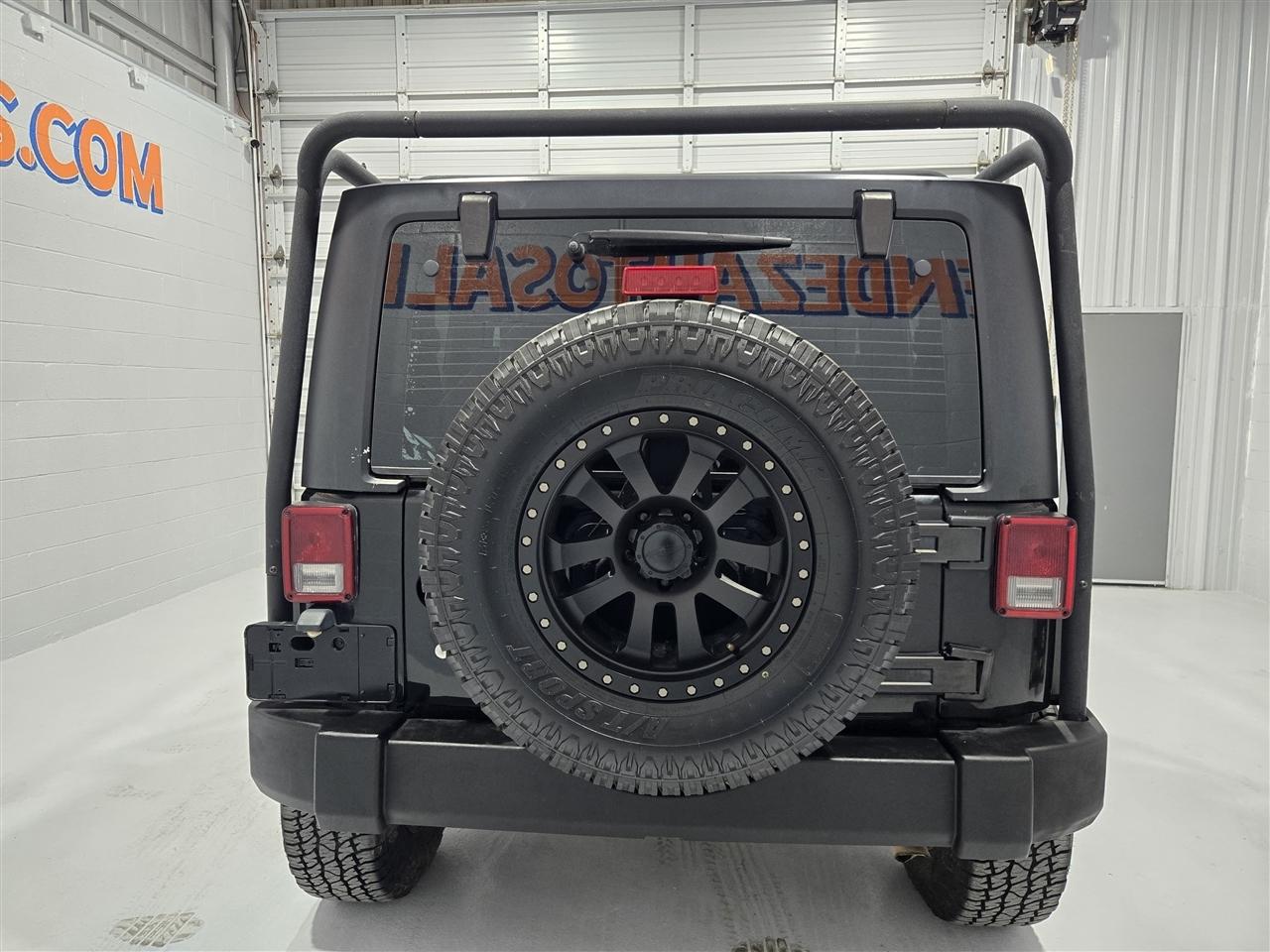 Jeep Wrangler Sport 4WD 2014