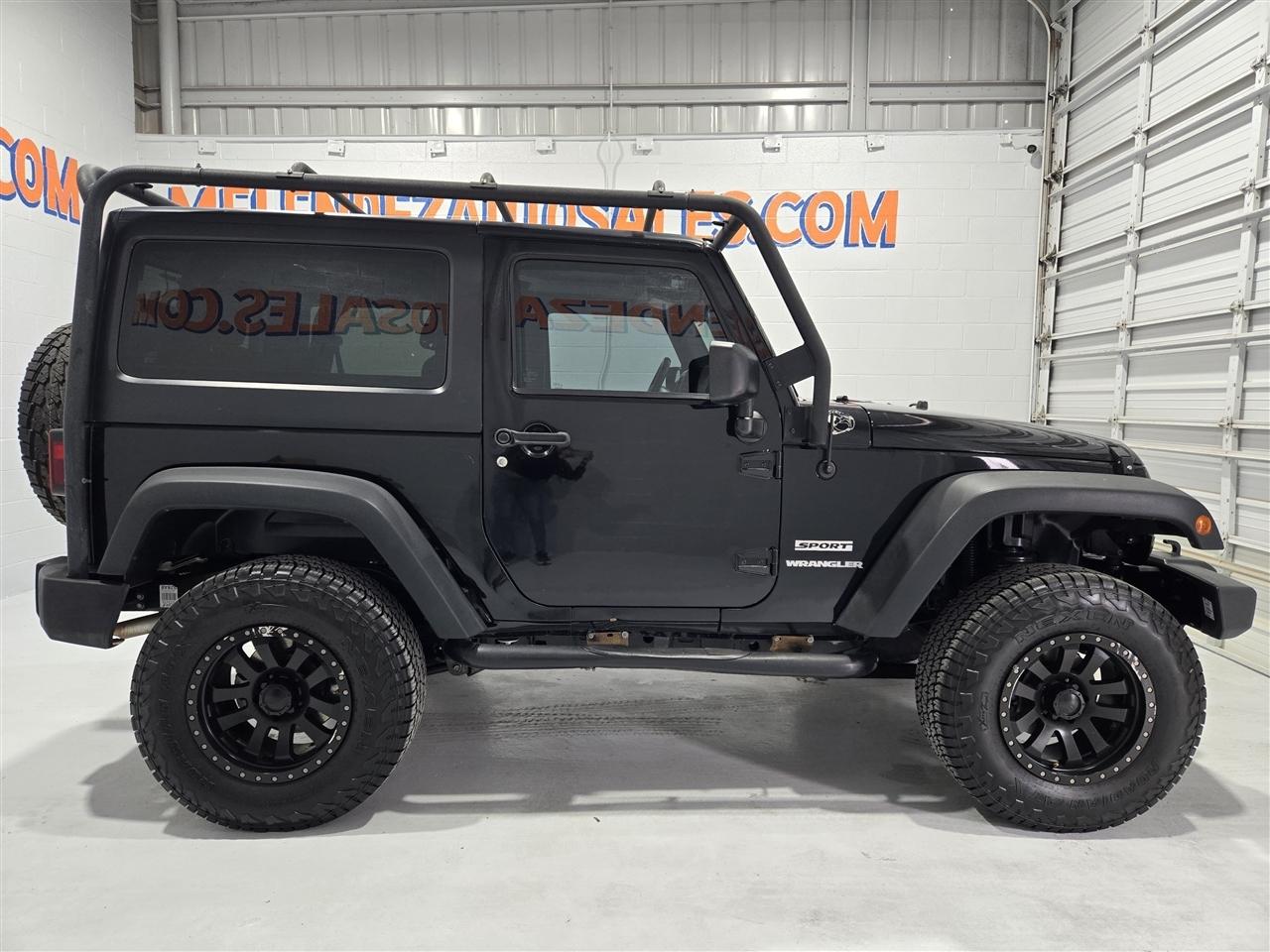 Jeep Wrangler Sport 4WD 2014