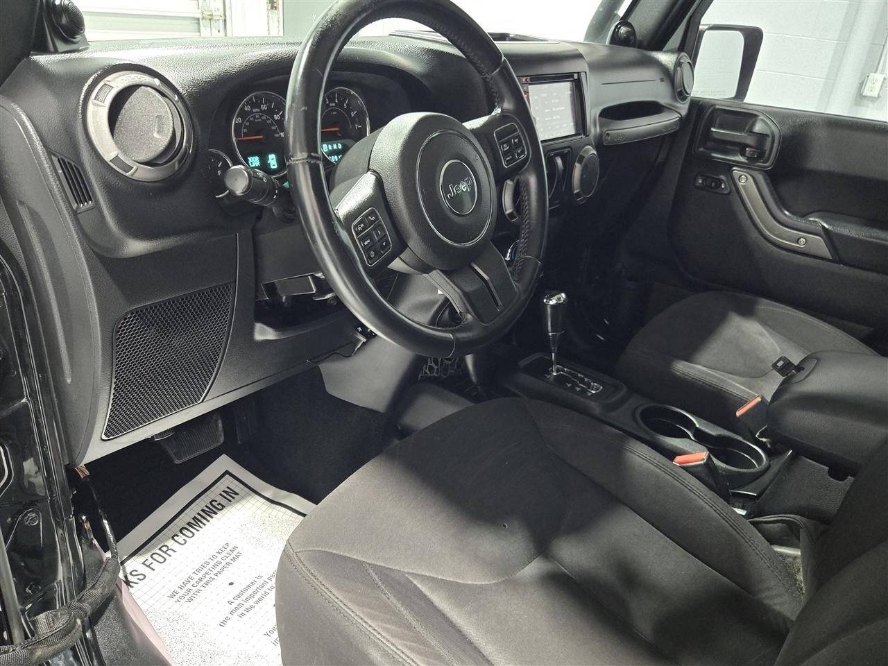 Jeep Wrangler Sport 4WD 2014