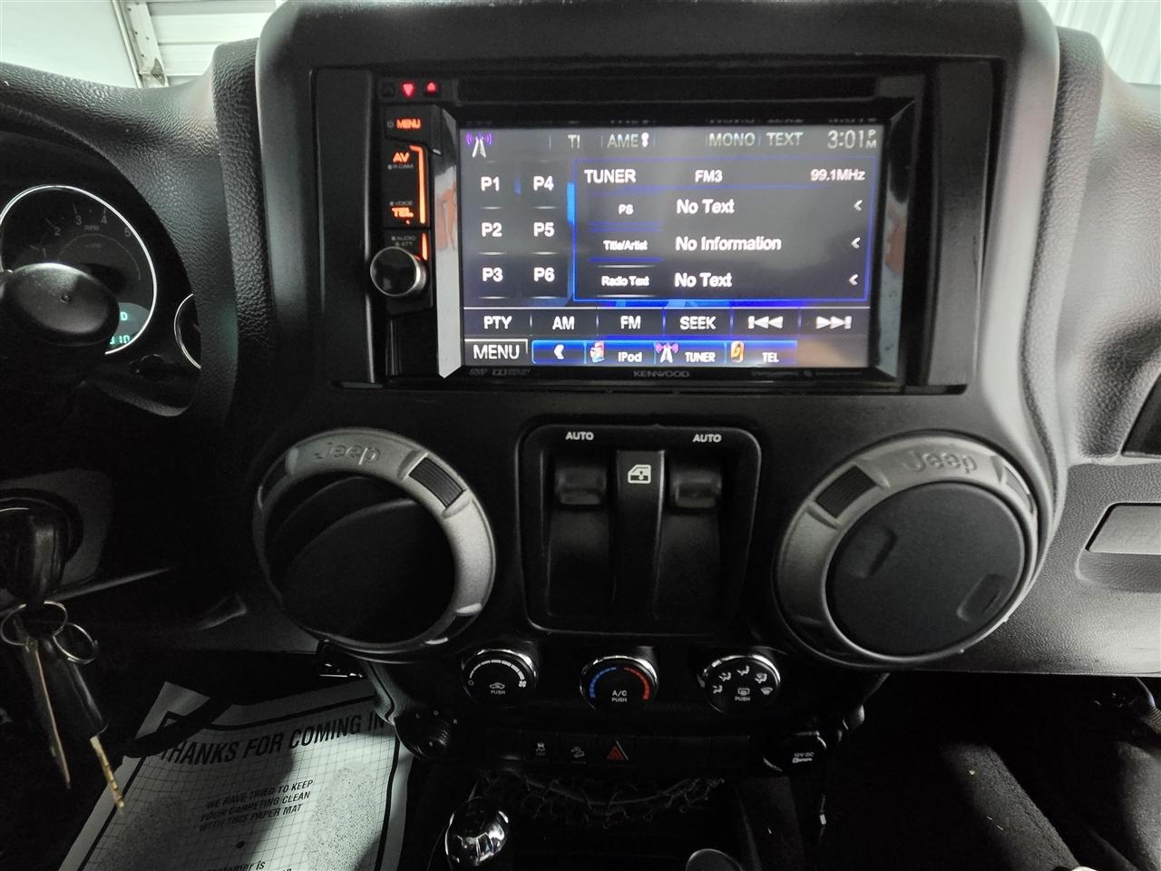 Jeep Wrangler Sport 4WD 2014