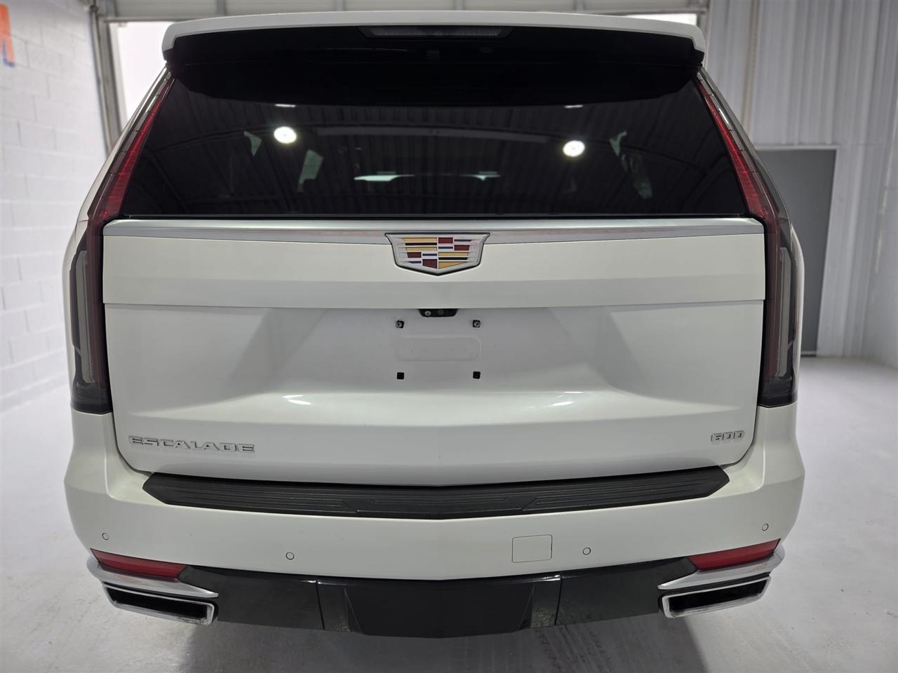 Cadillac Escalade ESV Premium Luxury 4WD 2021