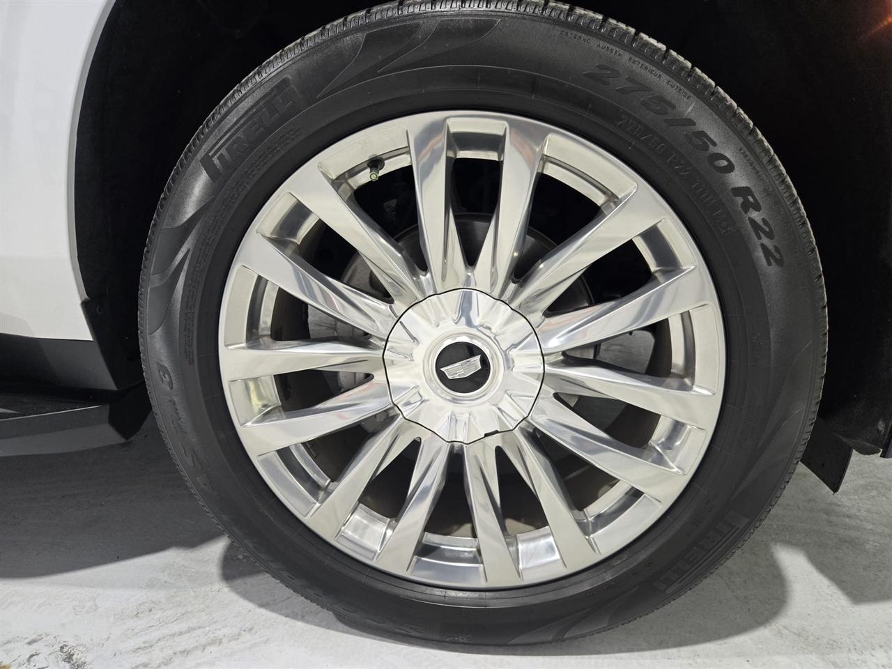 Cadillac Escalade ESV Premium Luxury 4WD 2021