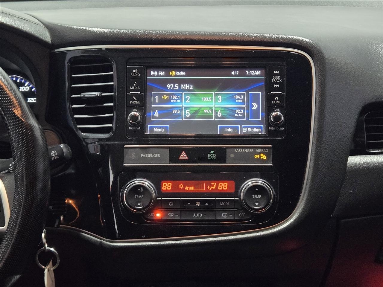 Mitsubishi Outlander ES 2WD 2019