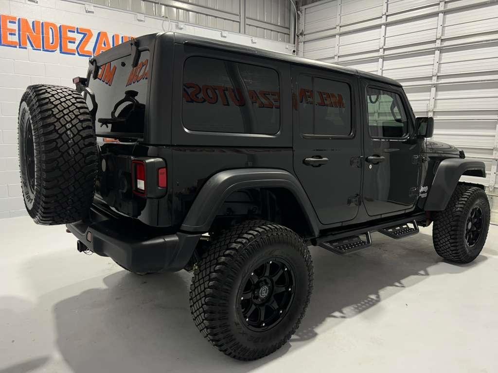 Jeep Wrangler Unlimited Sport 2018