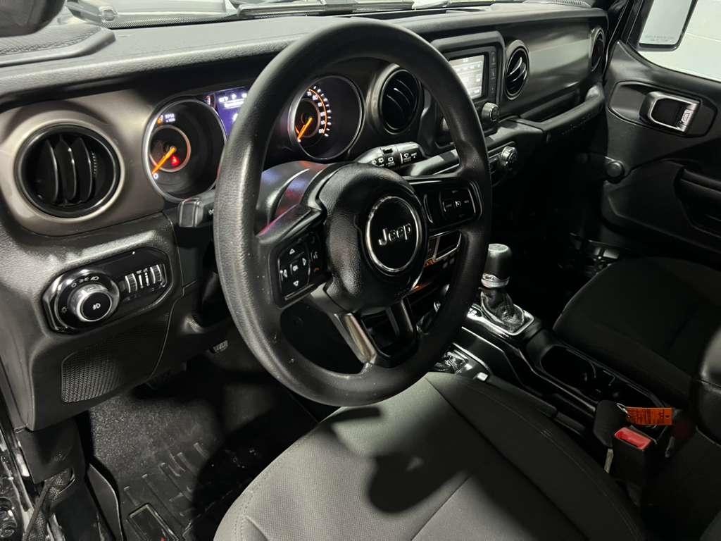 Jeep Wrangler Unlimited Sport 2018