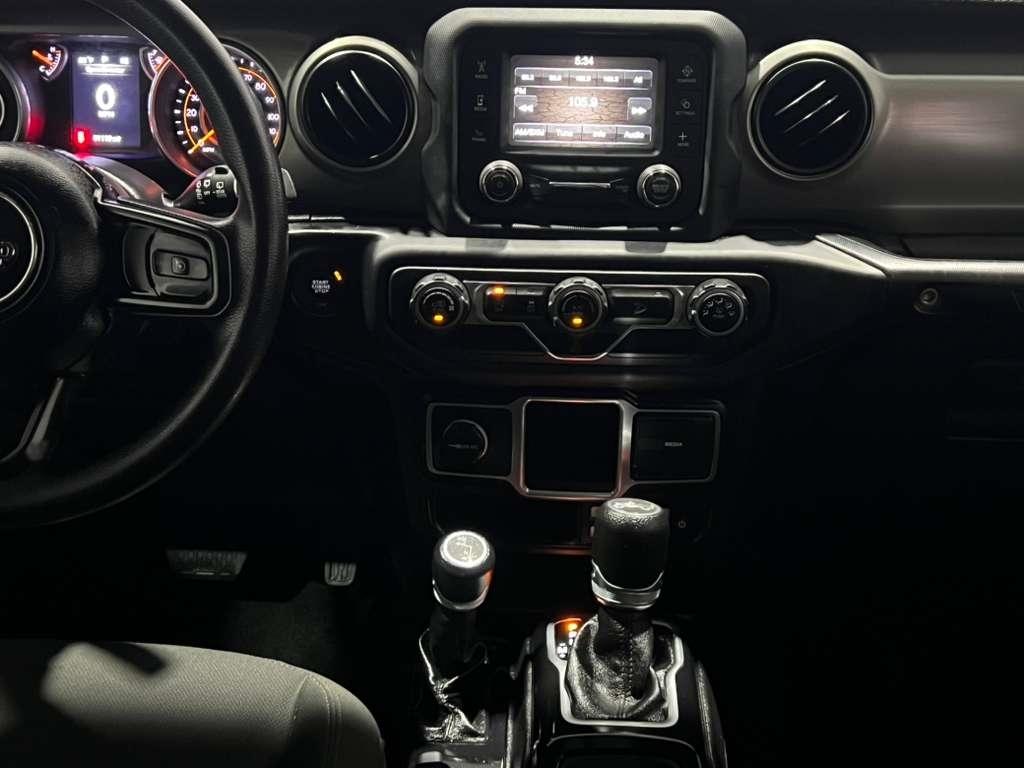 Jeep Wrangler Unlimited Sport 2018