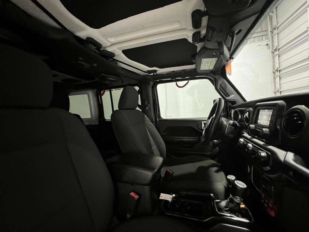 Jeep Wrangler Unlimited Sport 2018