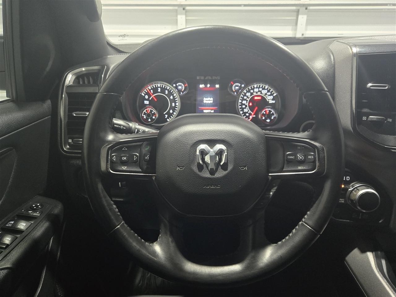 RAM 1500 Lone Star Crew Cab SB 4WD 2021