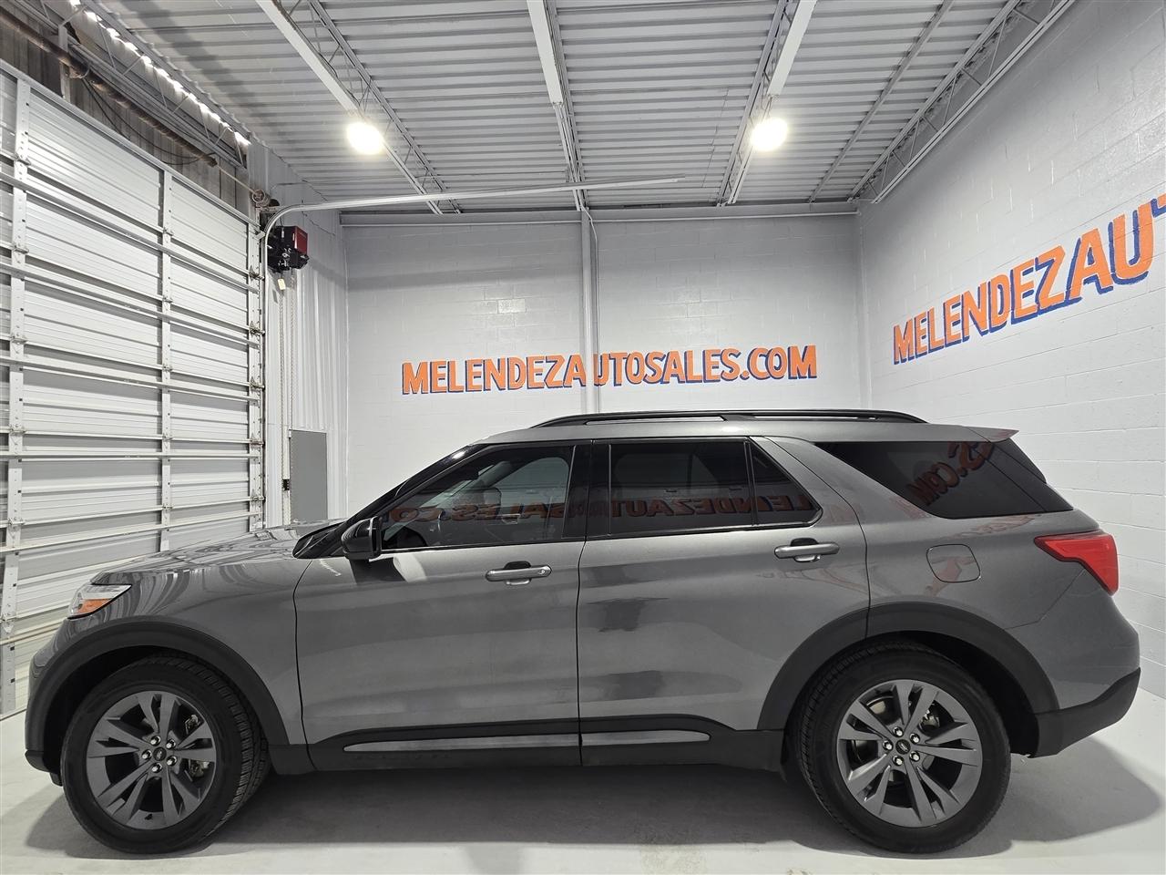Ford Explorer XLT 2023