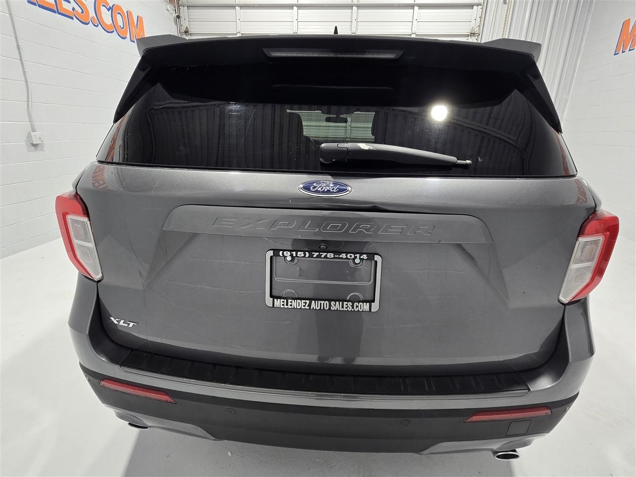 Ford Explorer XLT 2023