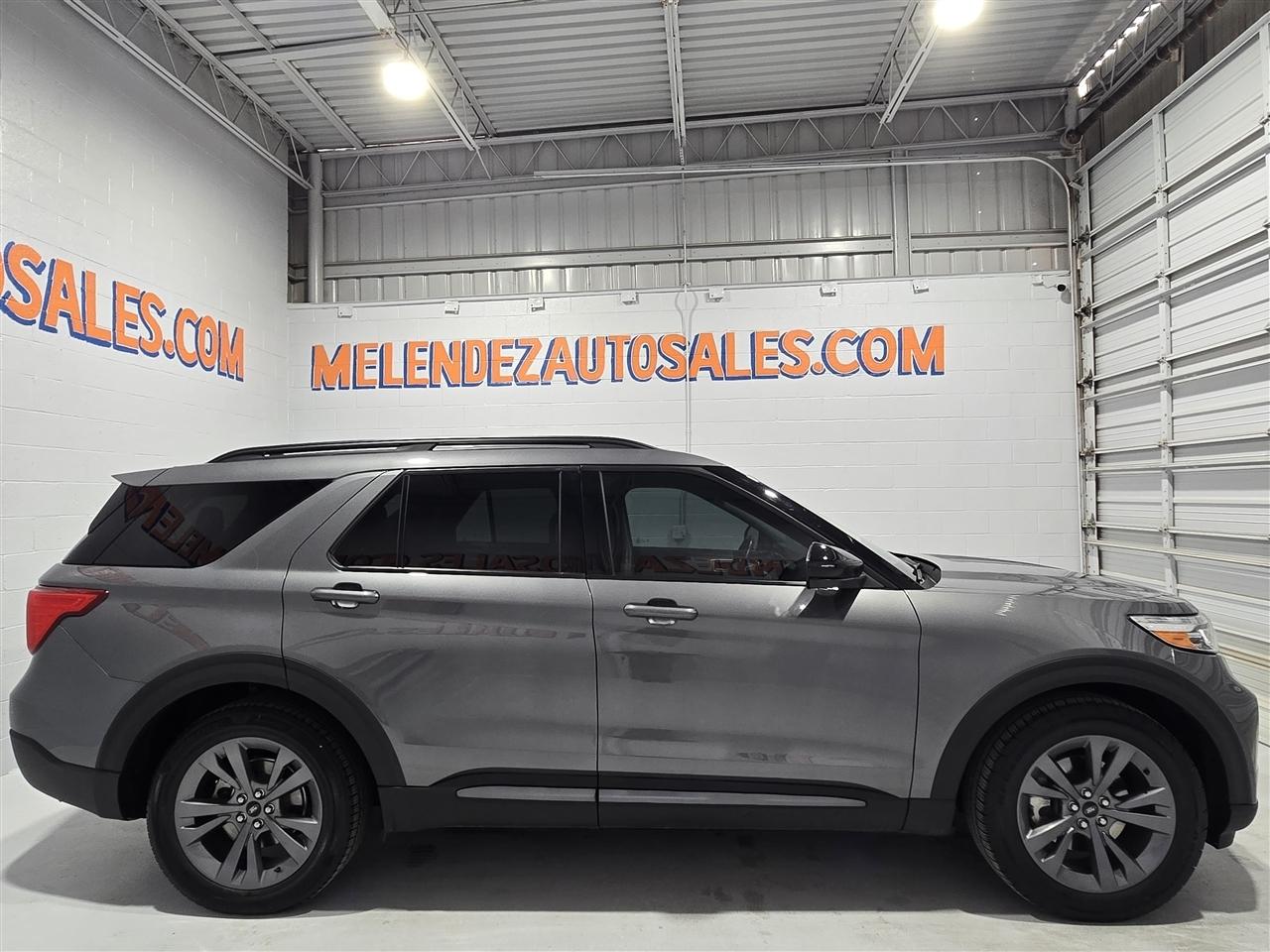 Ford Explorer XLT 2023