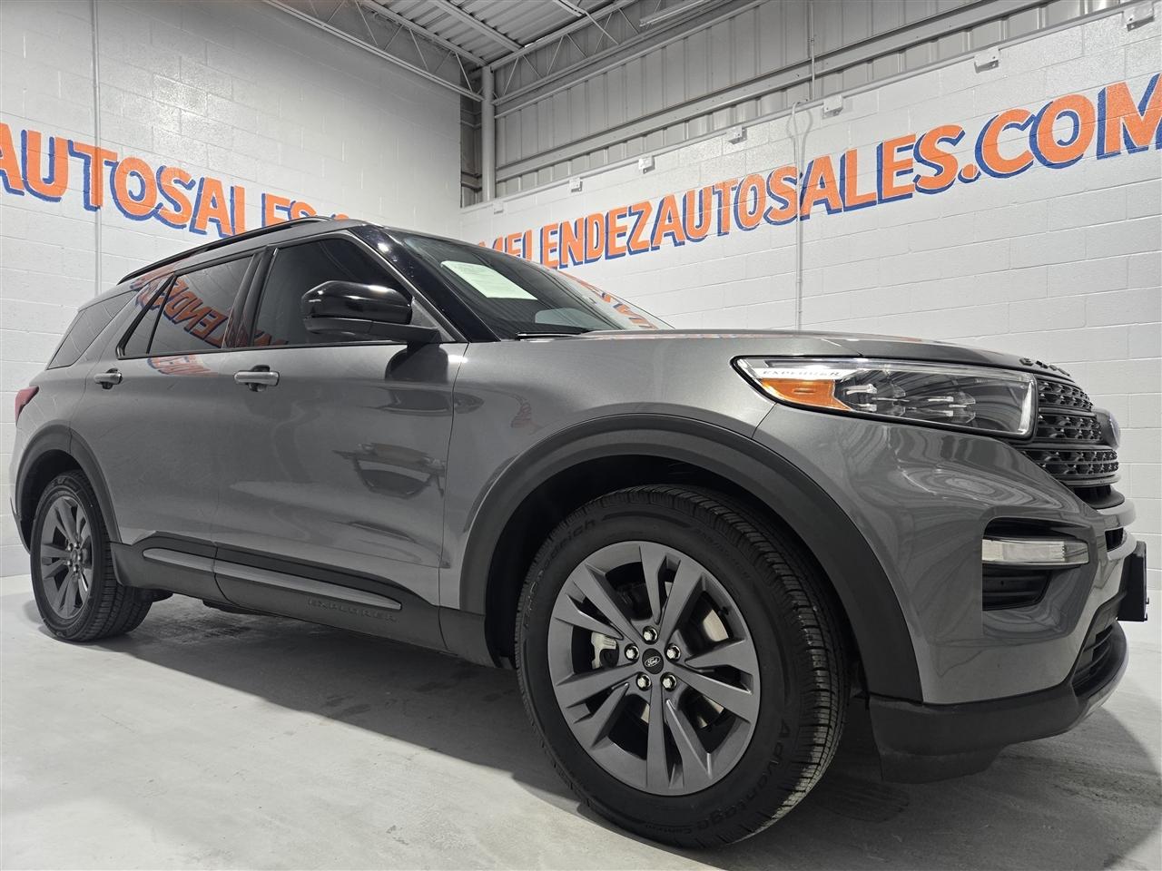 Ford Explorer XLT 2023