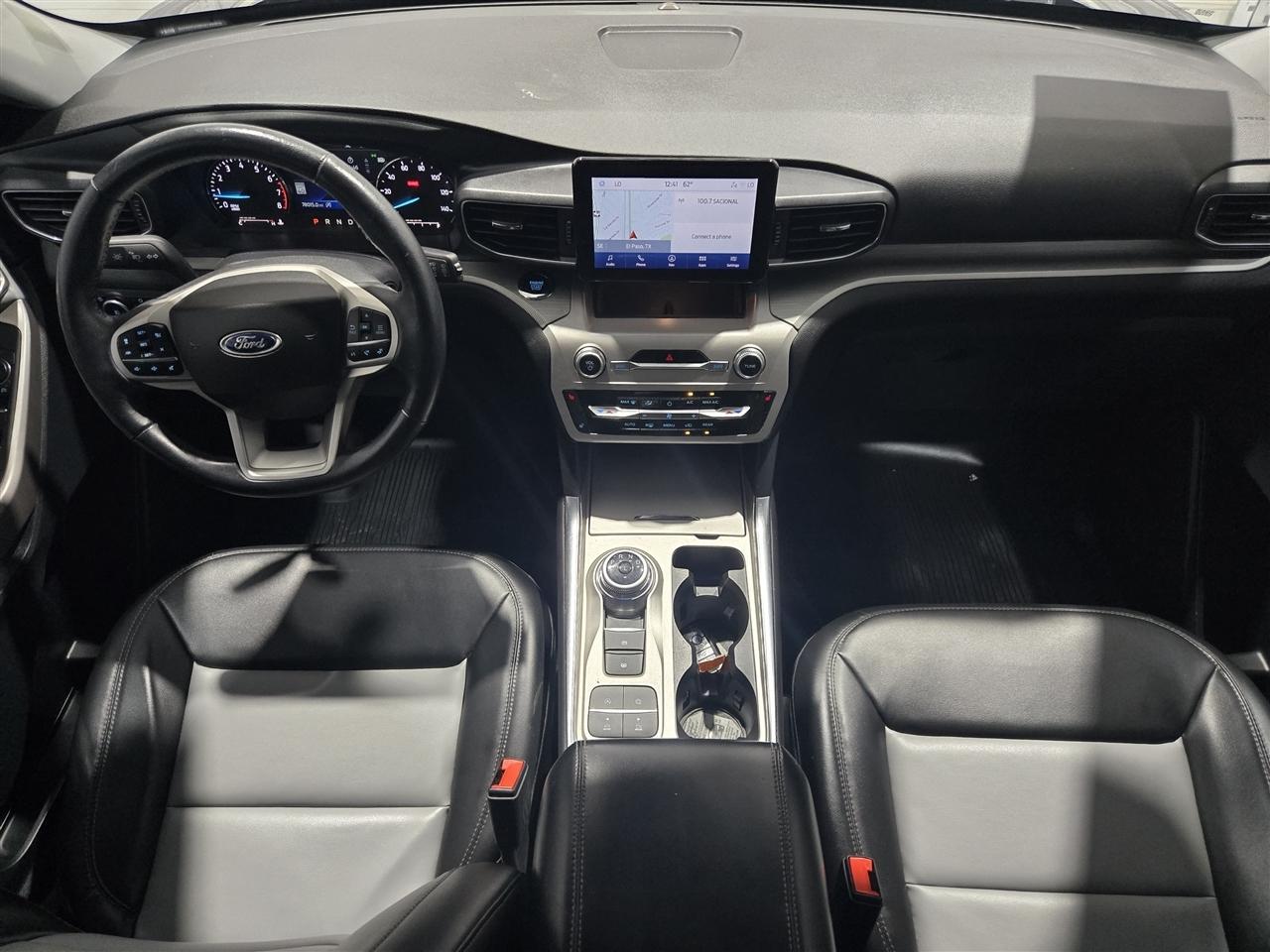 Ford Explorer XLT 2023