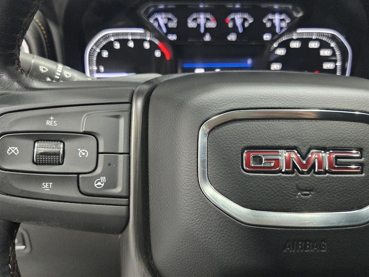 GMC Sierra 1500 Limited AT4 Crew Cab Long Box 4WD 2022