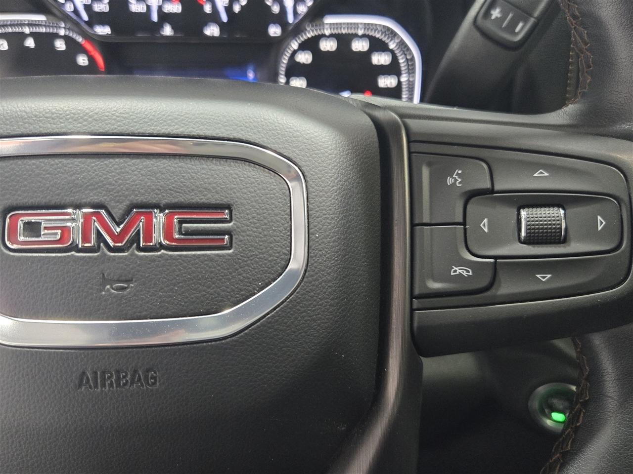 GMC Sierra 1500 Limited AT4 Crew Cab Long Box 4WD 2022