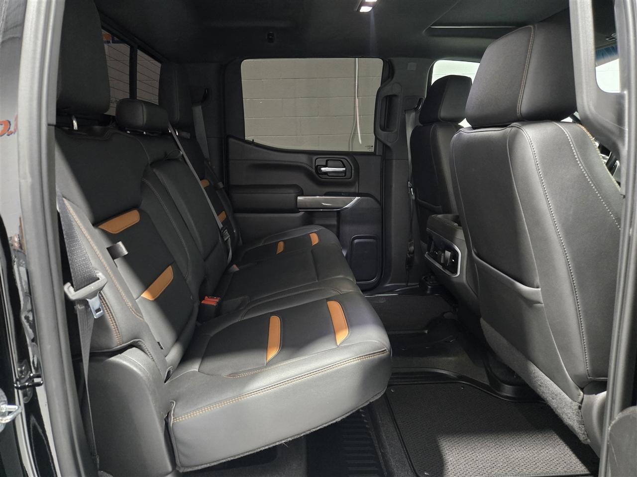 GMC Sierra 1500 Limited AT4 Crew Cab Long Box 4WD 2022